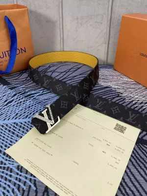 LOUIS VUITTON BELT - B0303