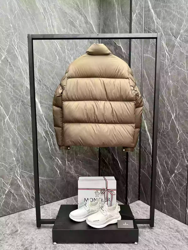 Moncler Besbre Jacket - MC098