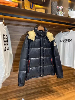 Moncler Dryden Short Down Jacket - MC113