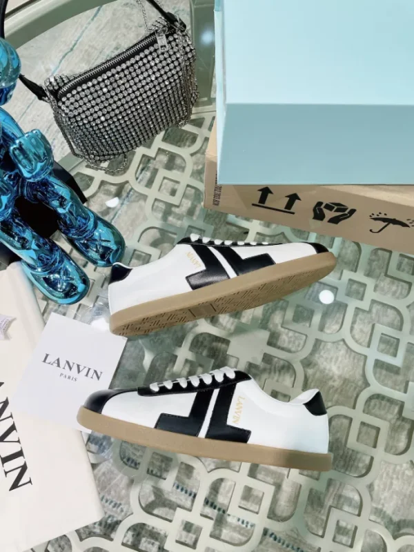 Lanvin Low Top Nylon Sneaker – LV077