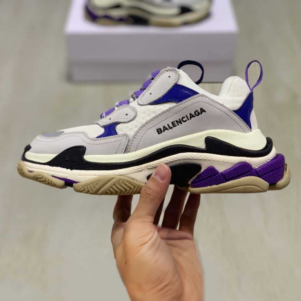 BALENCIAGA TRIPLE S TRAINERS - BB30