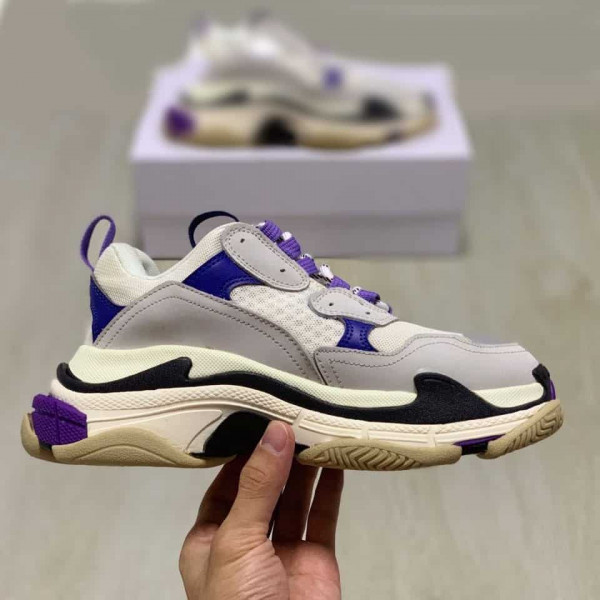 BALENCIAGA TRIPLE S TRAINERS - BB30