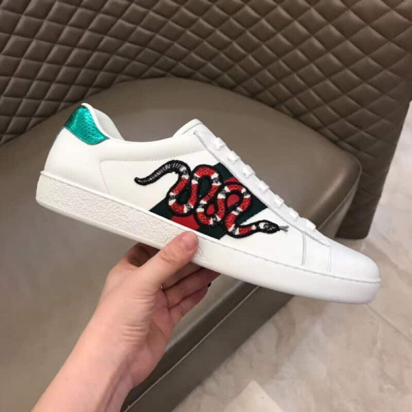 GUCCI ACE EMBROIDERED SNEAKER - GC14