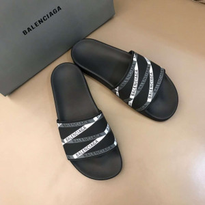 BALENCIAGA RUBBER LOGO POOL SLIDE SANDALS - BBS9