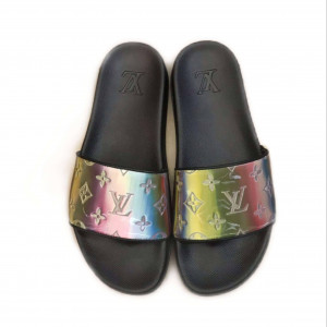 LOUIS VUITTON SLIDES - LVS2