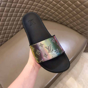 LOUIS VUITTON SLIDES - LVS2