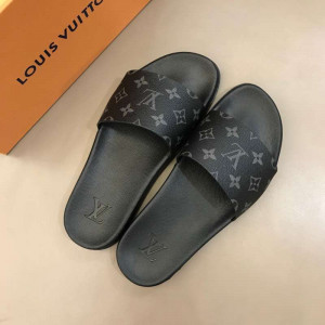 LOUIS VUITTON SLIDES - LVS25