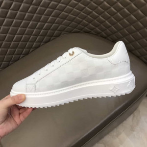 LOUIS VUITTON TIME OUT SNEAKER - LV138