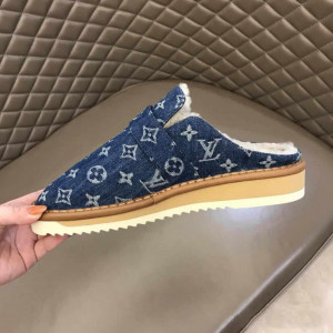 LOUIS VUITTON LV COSY MULE FUR - LV220