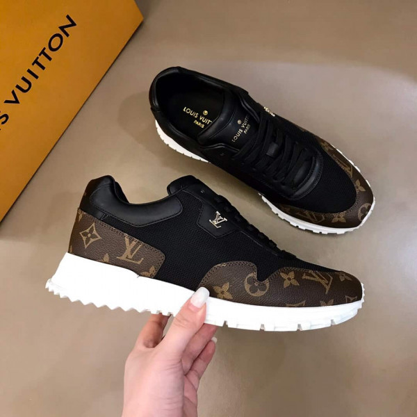 LOUIS VUITTON RUN AWAY SNEAKER - LV171