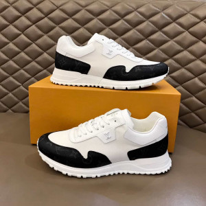 LOUIS VUITTON RUN AWAY SNEAKER - LV174