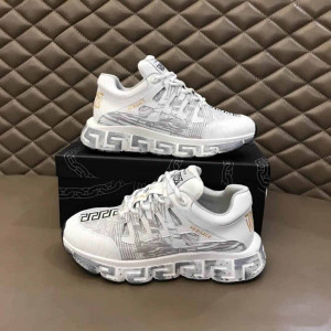 VERSACE CHAIN REACTION SNEAKER - VS38