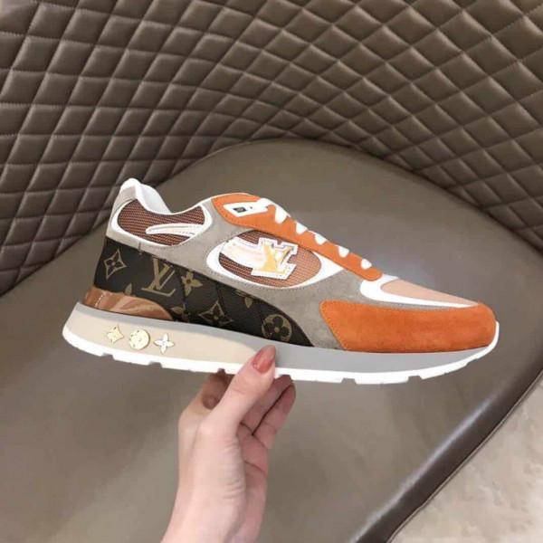 LOUIS VUITTON RUN AWAY SNEAKER - LV284