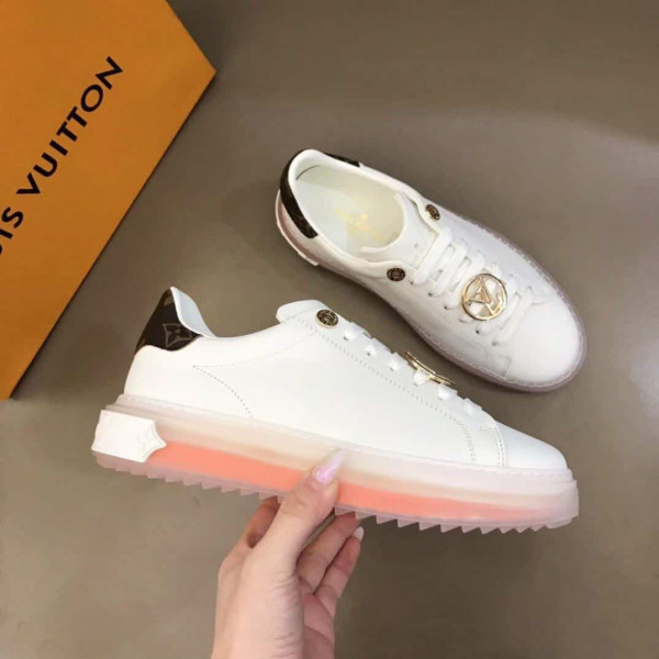 LOUIS VUITTON TIME OUT SNEAKER - LV266