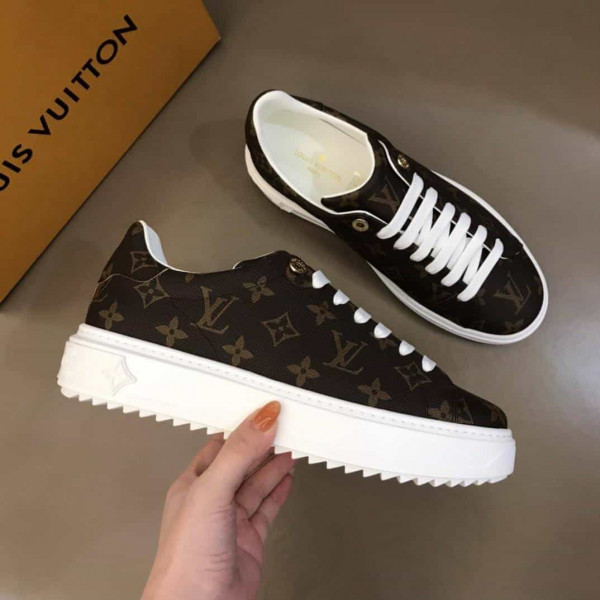 LOUIS VUITTON TIME OUT TRAINERS - LV251