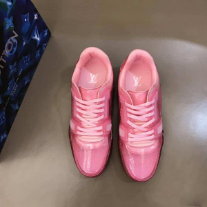 LOUIS VUITTON TRAINER SNEAKER IN ROSE - LV283