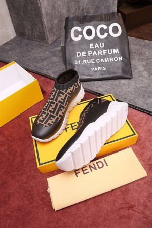 FENDI SNEAKERS -FD002