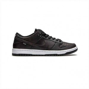 CIVILIST X NIKE SB DUNK LOW SNEAKER - NK01