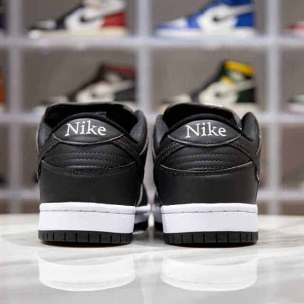 CIVILIST X NIKE SB DUNK LOW SNEAKER - NK01