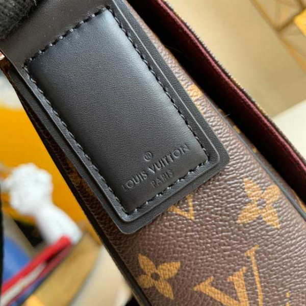 LOUIS VUITTON DISTRICT PM MESSENGER BAG MONOGRAM MACASSAR CANVAS M40935