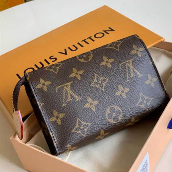 LOUIS VUITTON TOILETRY POUCH 15 MONOGRAM CANVAS M47546