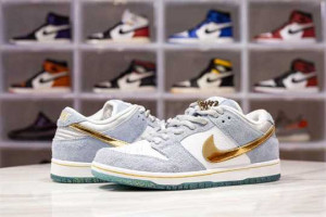 NIKE SB DUNK LOW SEAN CLIVER - NK26