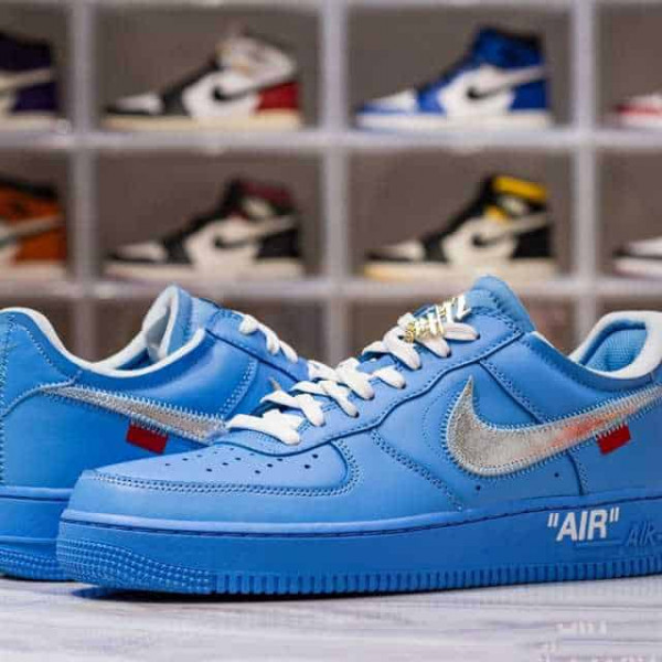 NIKE X OFF-WHITE AIR FORCE 1 LOW MCA SNEAKERS - NK02