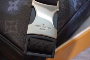 LOUIS VUITTON OUTDOOR BUMBAG - WLM209