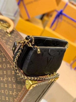 LOUIS VUITTON MULTI POCHETTE ACCESSOIRES - WLM258