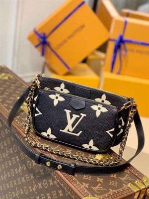 LOUIS VUITTON MULTI POCHETTE ACCESSOIRES - WLM255