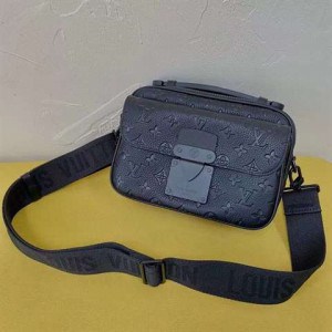 LOUIS VUITTON OUTDOOR BUMBAG - WLM236