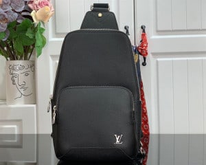 Louis Vuitton Avenue Sling Bag Black - WLM065