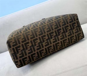 FENDI HANDLE BAG - WFB032