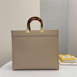 FENDI TOTE BAG - WFB016