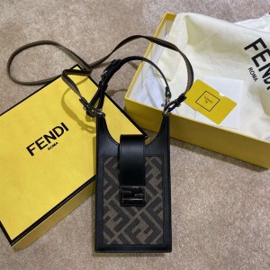 FENDI BAGUETTE - WFB018