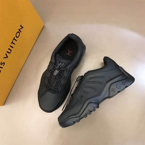 LOUIS VUITTON MILLENIUM SNEAKER IN BLACK - LSVT125