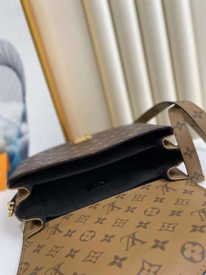 LOUIS VUITTON POCHETTE MÉTIS - WLM124