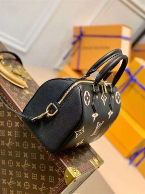 LOUIS VUITTON SPEEDY BANDOULIÈRE 25 - WLM260