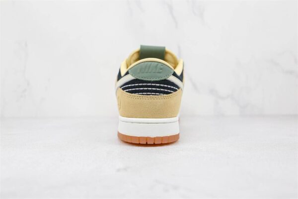 NIKE DUNK LOW ROOTED IN PEACE - NK81