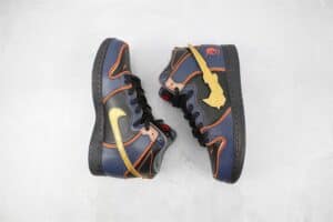 GUNDAM XNIKE SB DUNK HIGH SNEAKER - NK70