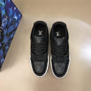 LOUIS VUITTON TRAINER SNEAKERS - LSVT149