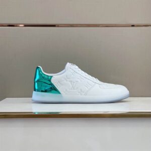 LOUIS VUITTON RIVOLI SNEAKER - LSVT138