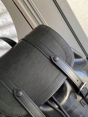 LOUIS VUITTON CHRISTOPHER PM - WLM506