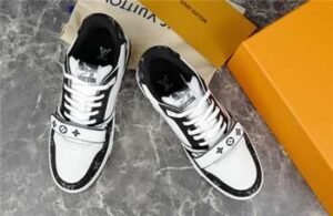 LOUIS VUITTON TRAINER SNEAKER - LSVT177