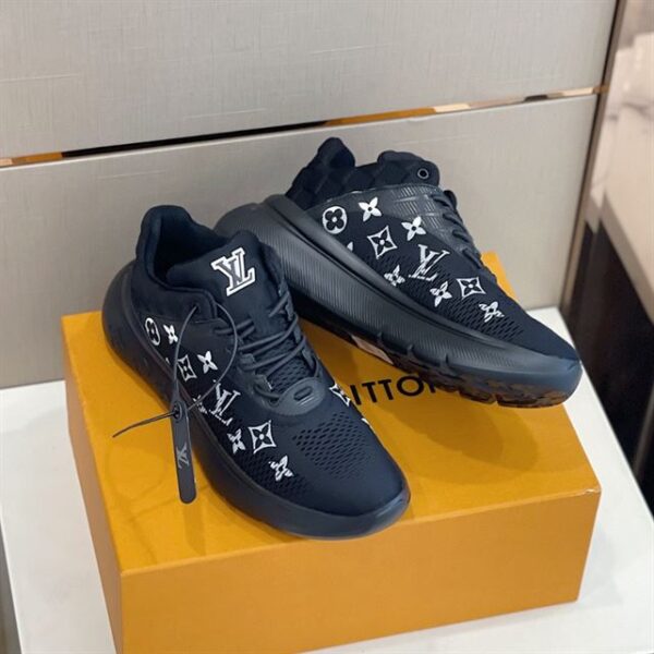 LOUIS VUITTON SHOW UP SNEAKER – LSVT227