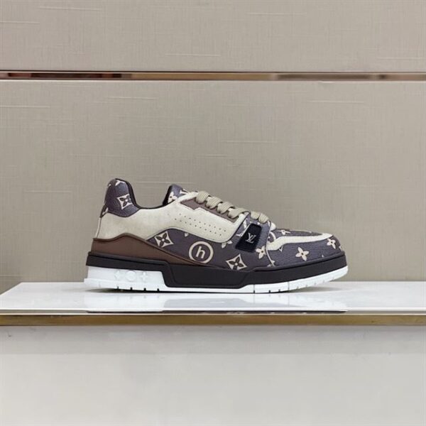 LOUIS VUITTON TRAINER SNEAKER – LSVT219