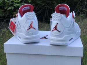 Air Jordan 4 Retro Red Metallic - AJH099