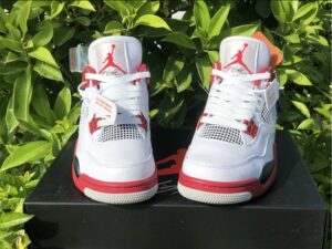 Air Jordan 4 SE Fire Red - AJH081