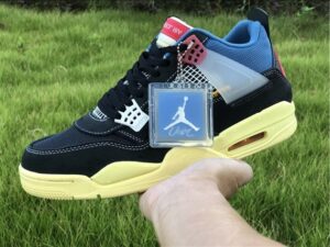 Union x Jordan 4 Retro Off Noir - AJH120