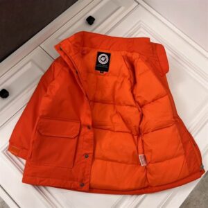 Canada Goose - CG004